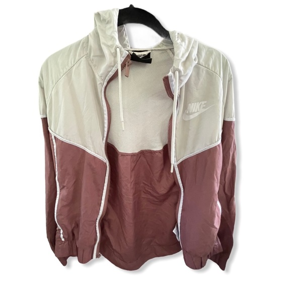 cute pink/cream nike windbreaker! - Picture 1 of 1